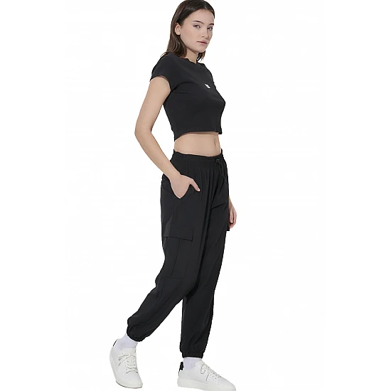 ΓΥΝΑΙΚΕΙΟ CROP T-SHIRT Body Action 051628-01-BLACK