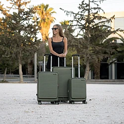 Σετ 3 βαλίτσες Newcom ABS+PC σετ 3 τεμαχίων N1605 55x23,5x34 cm + 67x27x45 cm + 78x31x52 cm green