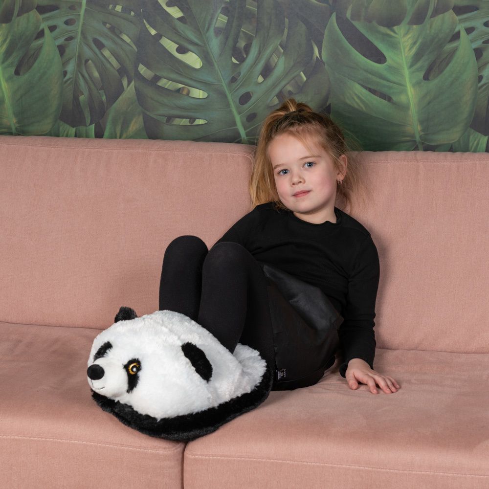 Παιδική Παντόφλα Λούτρινη ONE SIZE Cuddle Pillow Αγκαλιάς για ζεστά Πόδια Foot warmer Noxxiez Panda CS923 ΛΕΥΚΟ ΜΑΥΡΟ