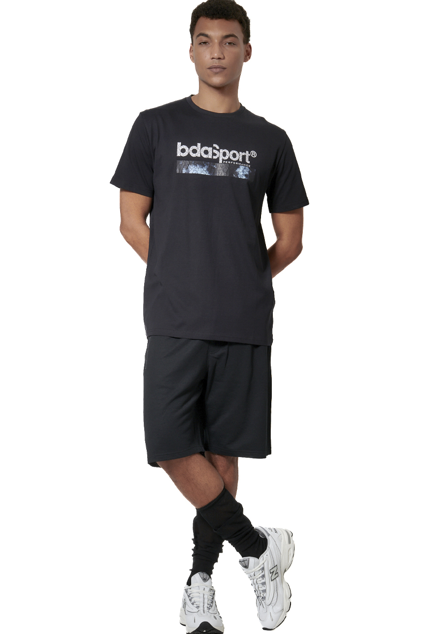 ΑΝΔΡΙΚΗ ΚΛΑΣΙΚΗ ΒΕΡΜΟΥΔΑ Body Action 033616-01-BLACK
