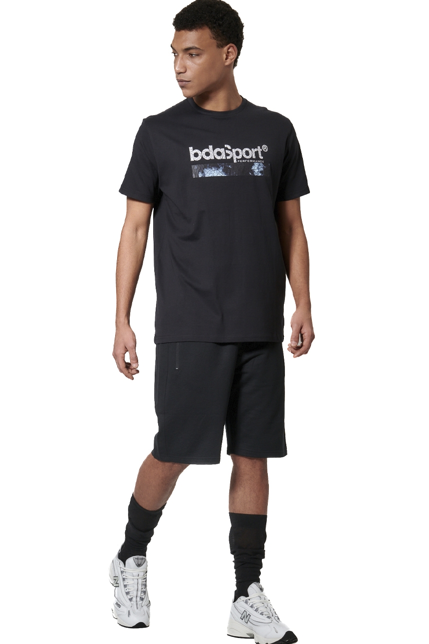 ΑΝΔΡΙΚΗ ΚΛΑΣΙΚΗ ΒΕΡΜΟΥΔΑ Body Action 033616-01-BLACK